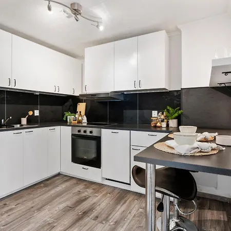 Perfect Getaway 7 Min To Centrum Apartman *